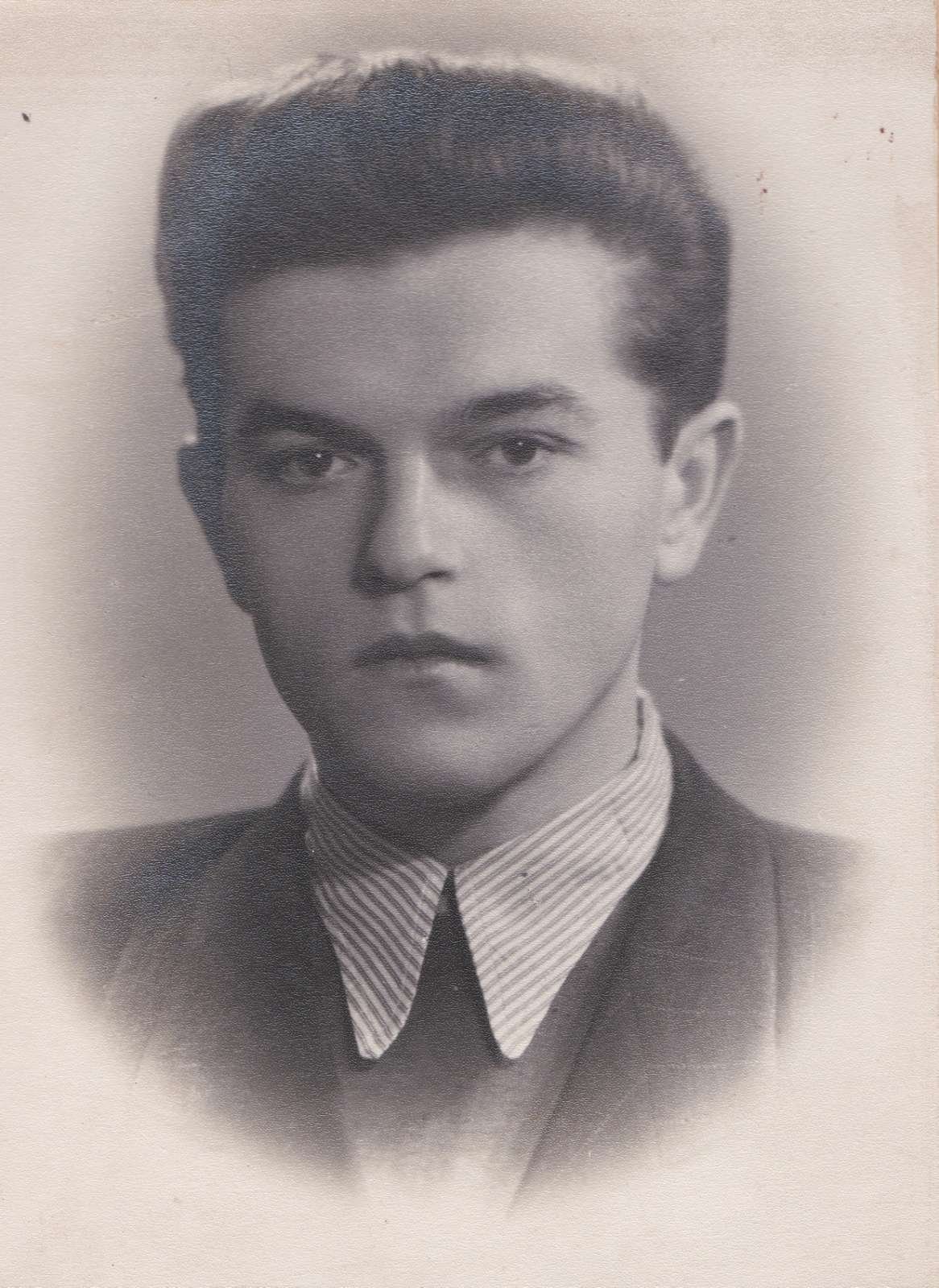 Розповідь №61 із проєкту «85 розповідей випускників коледжу»