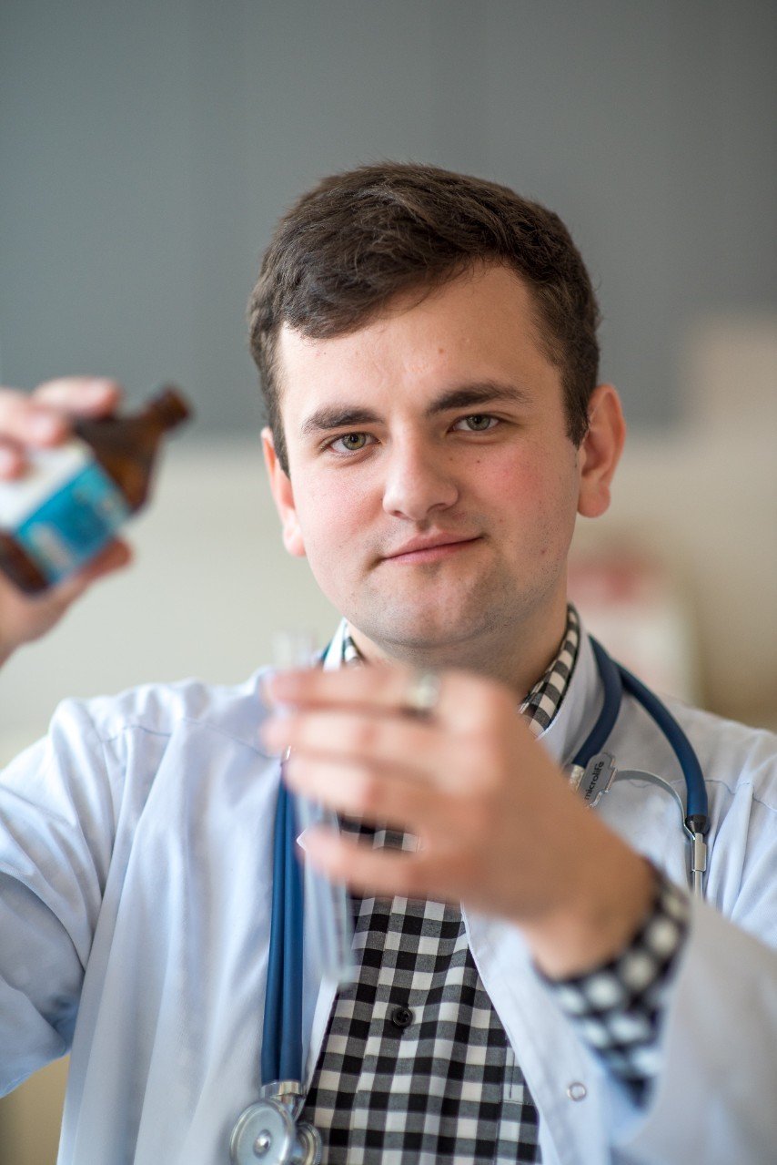 Розповідь №69 із проєкту «85 розповідей випускників коледжу» 