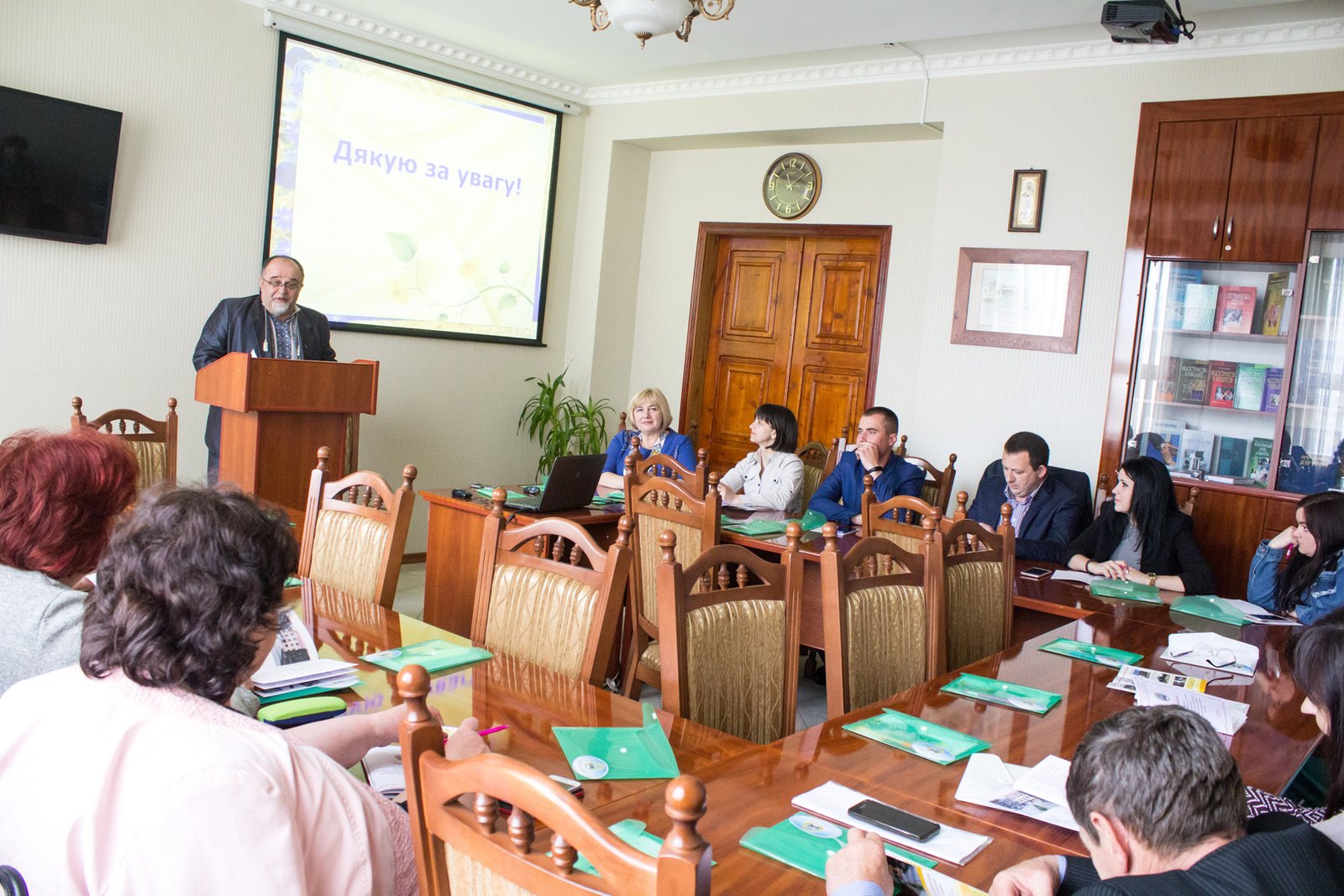 Засідання методичного об’єднання викладачів фізики закладів вищої освіти, які здійснюють підготовку фахівців за освітньо-кваліфікаційним рівнем молодшого спеціаліста