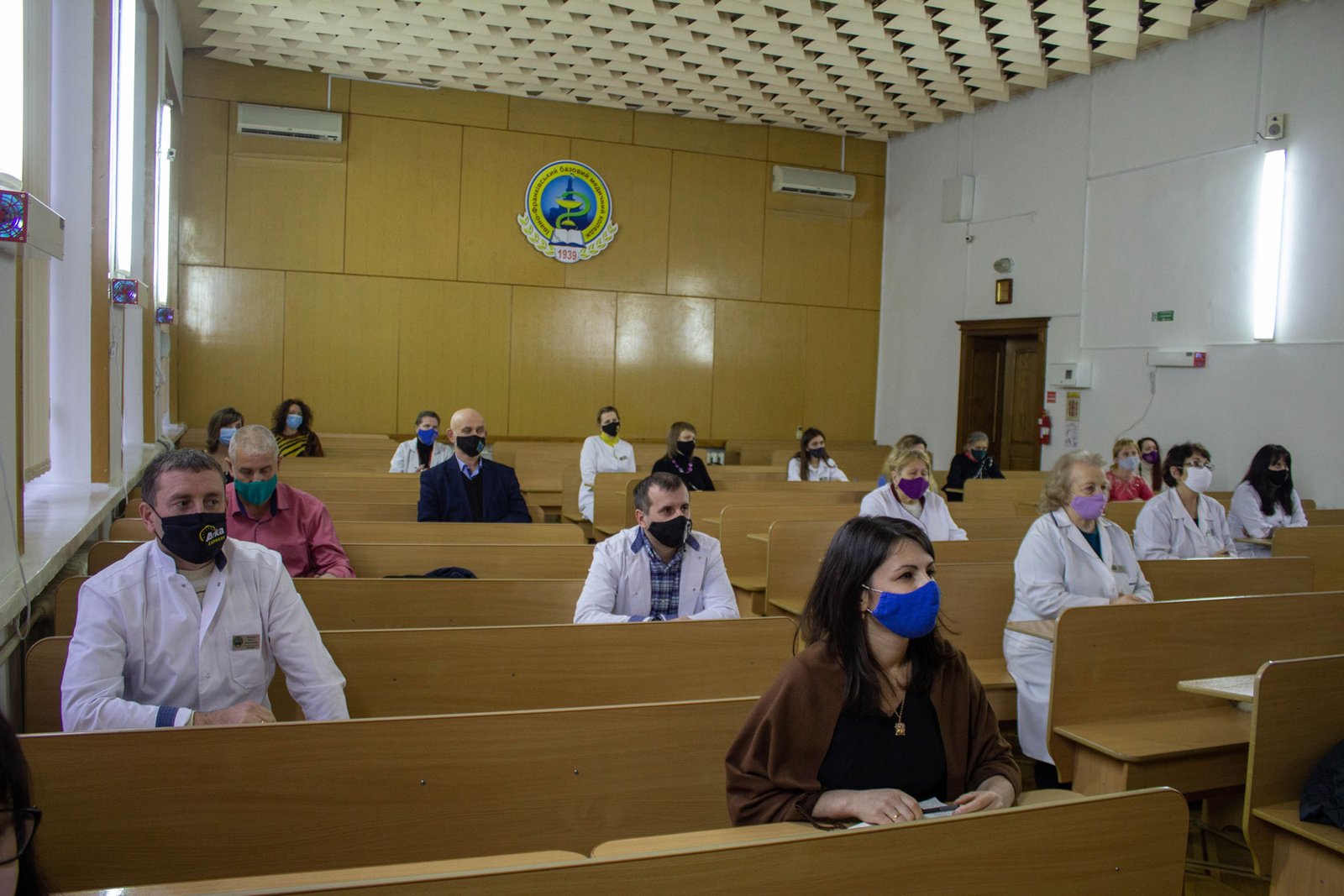 Відновлення очного навчання в коледжі