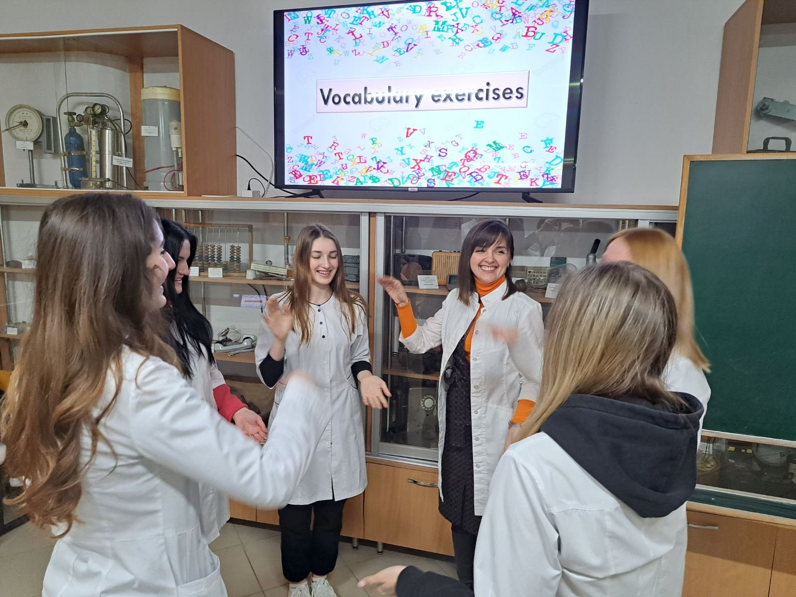 3 березня у групі ІІІ 6 проведено показове практичне заняття з англійської мови за професійним спрямуванням