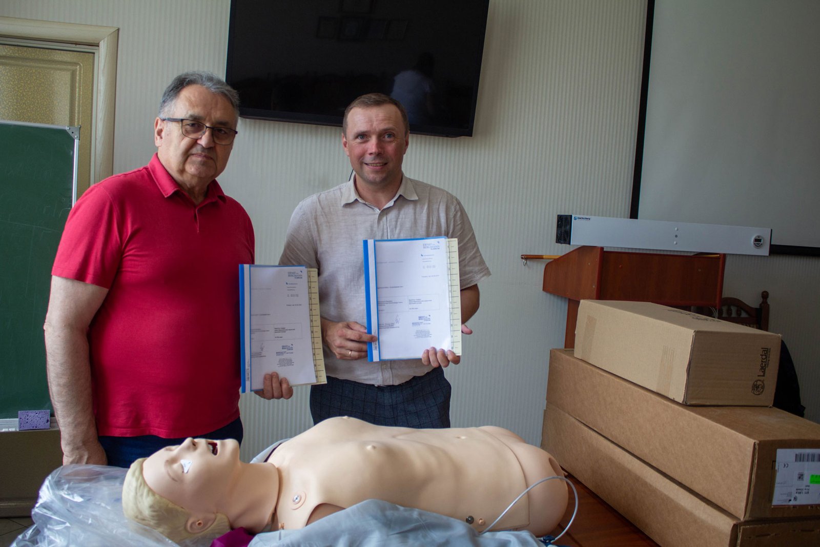 Подарунок з Німеччини – реанімаційний тренажер