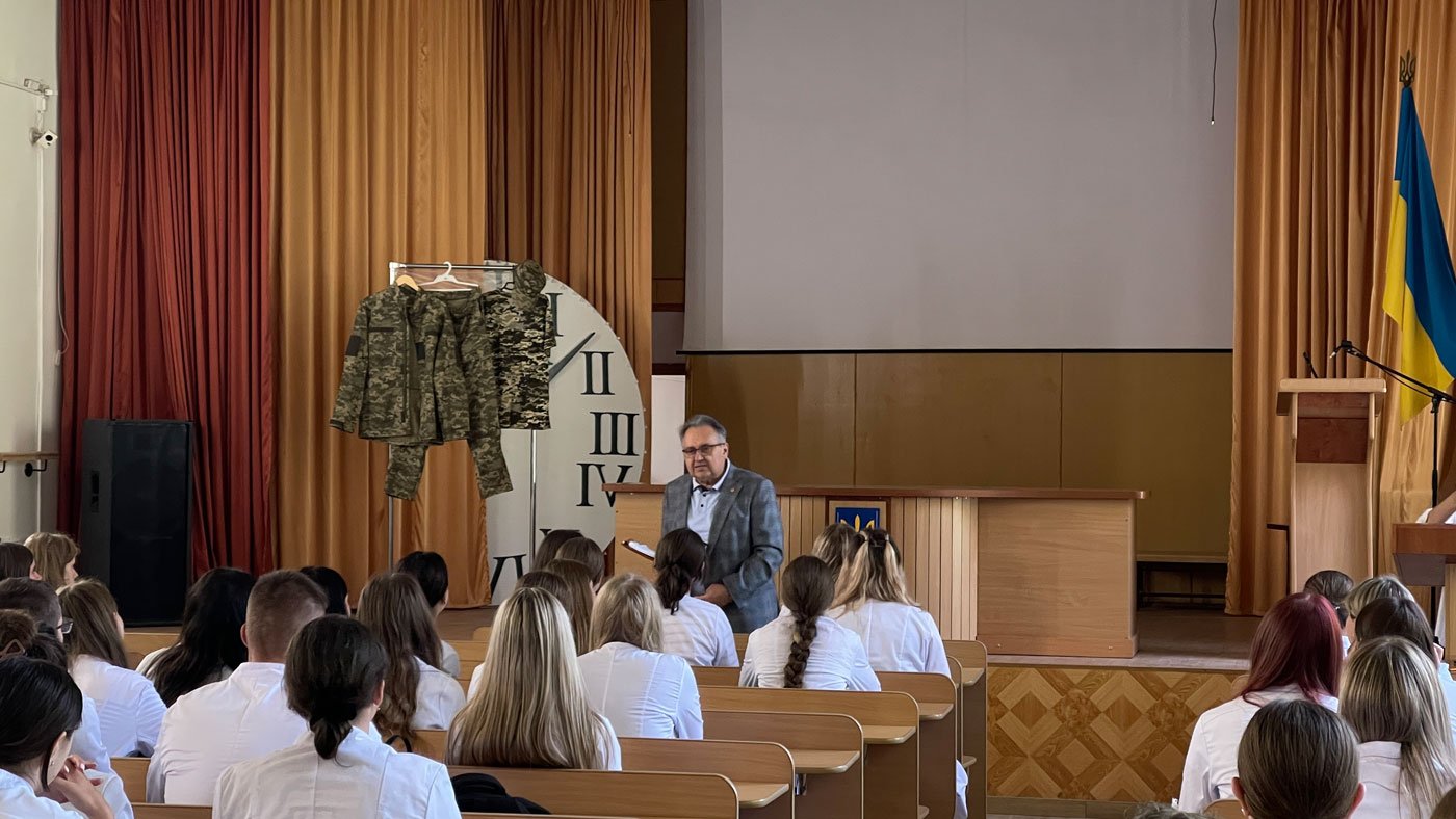 На першому курсі завершилися директорські години спілкування