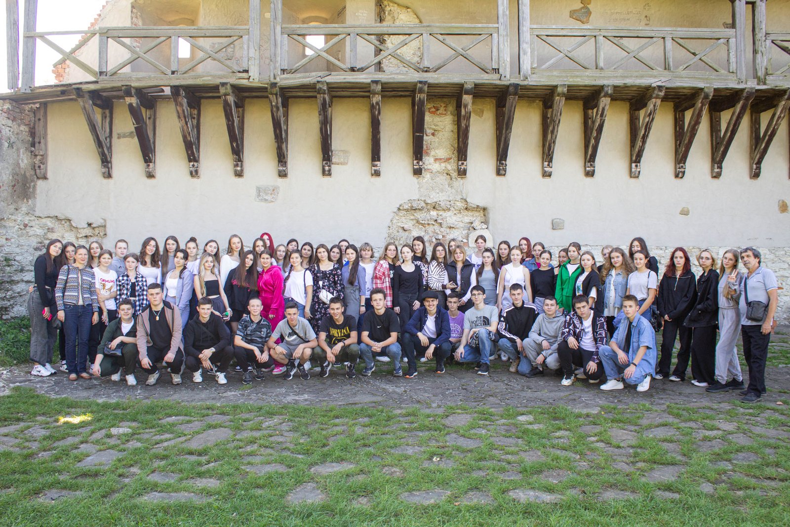 Стартували навчальні екскурсії «Стежками Прикарпаття»