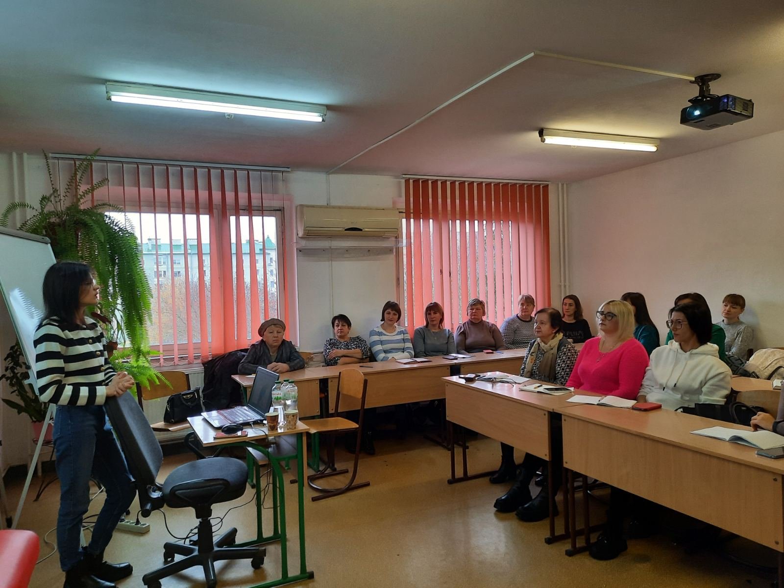 Вчимося працювати з дотриманням вимог до гігієни рук - тренінг для медичних сестер