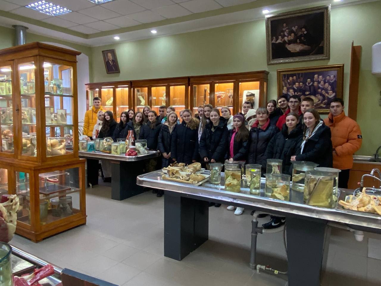 Першокурсники побували в анатомічному музеї ІФНМУ