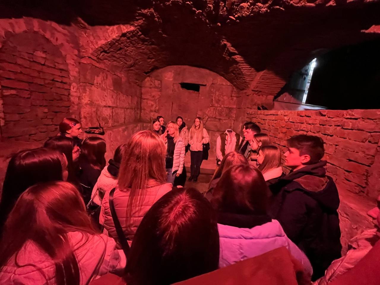 Прогулянка підземеллям міської ратуші