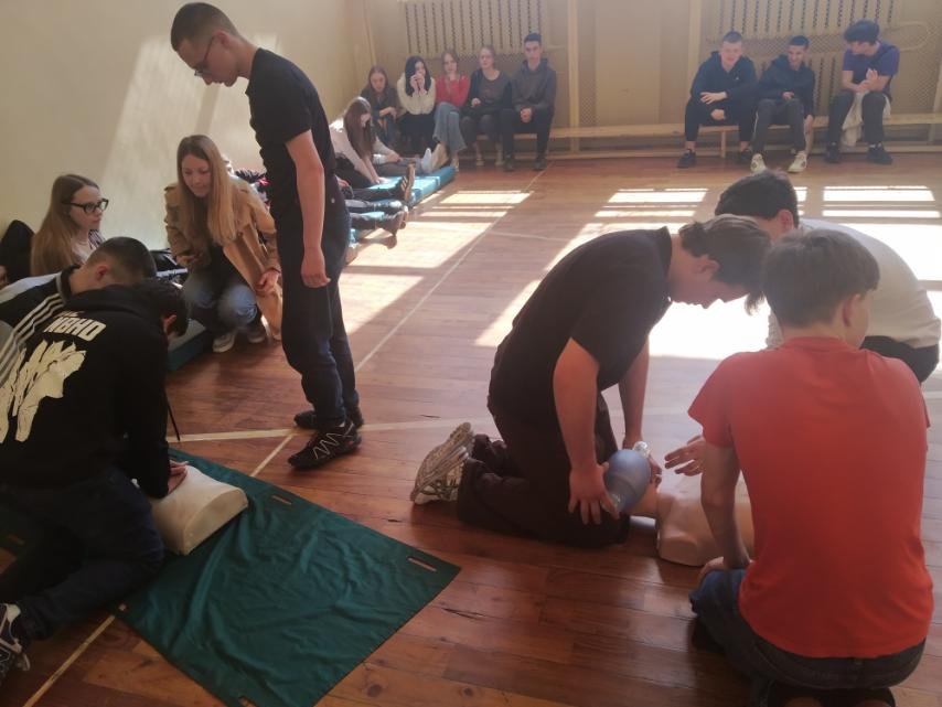 Тренінги з домедичної допомоги