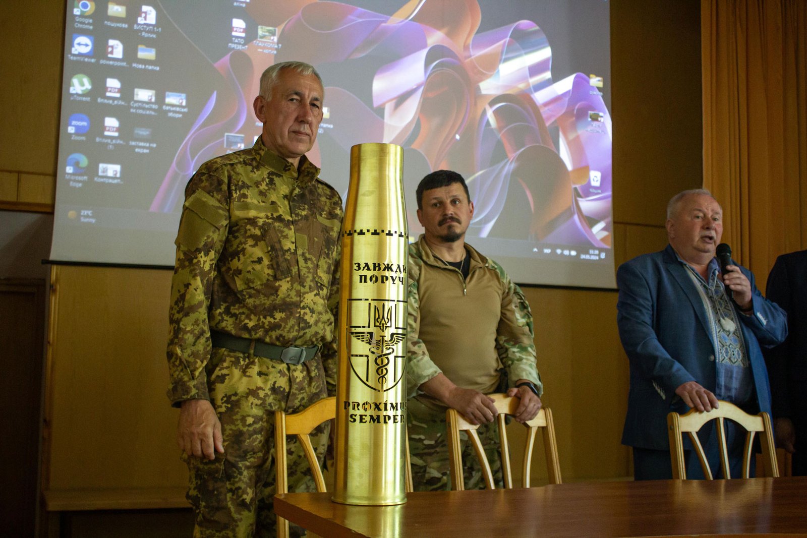 На зустріч до студентів завітали військові