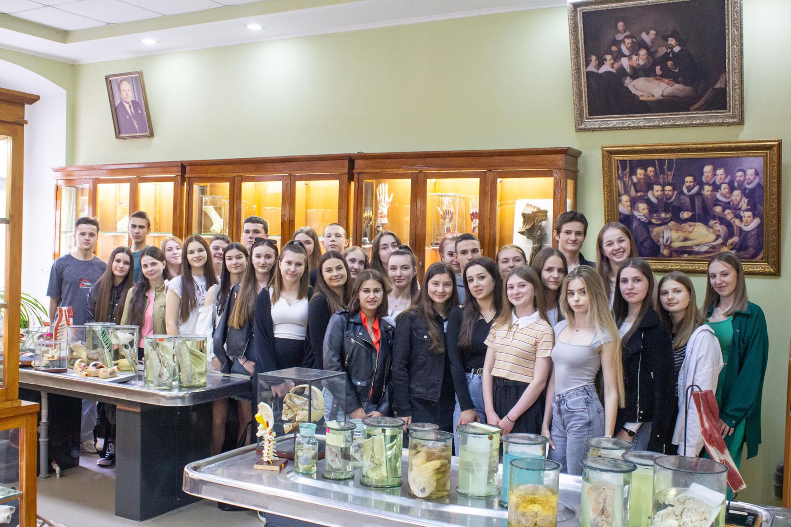 Майбутні фельдшери побували на екскурсії в анатомічному музеї