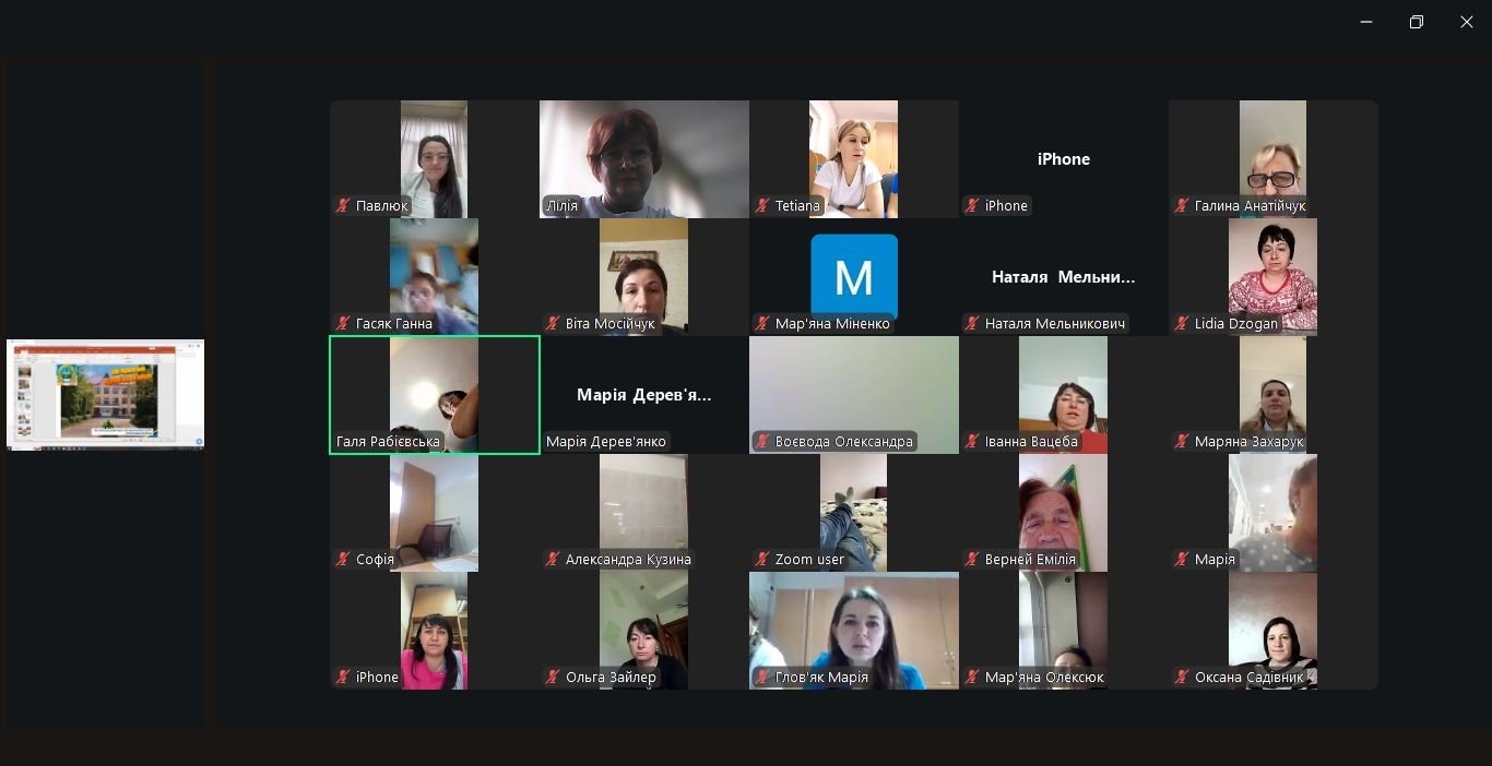 Навчаються слухачі відділення післядипломної освіти коледжу