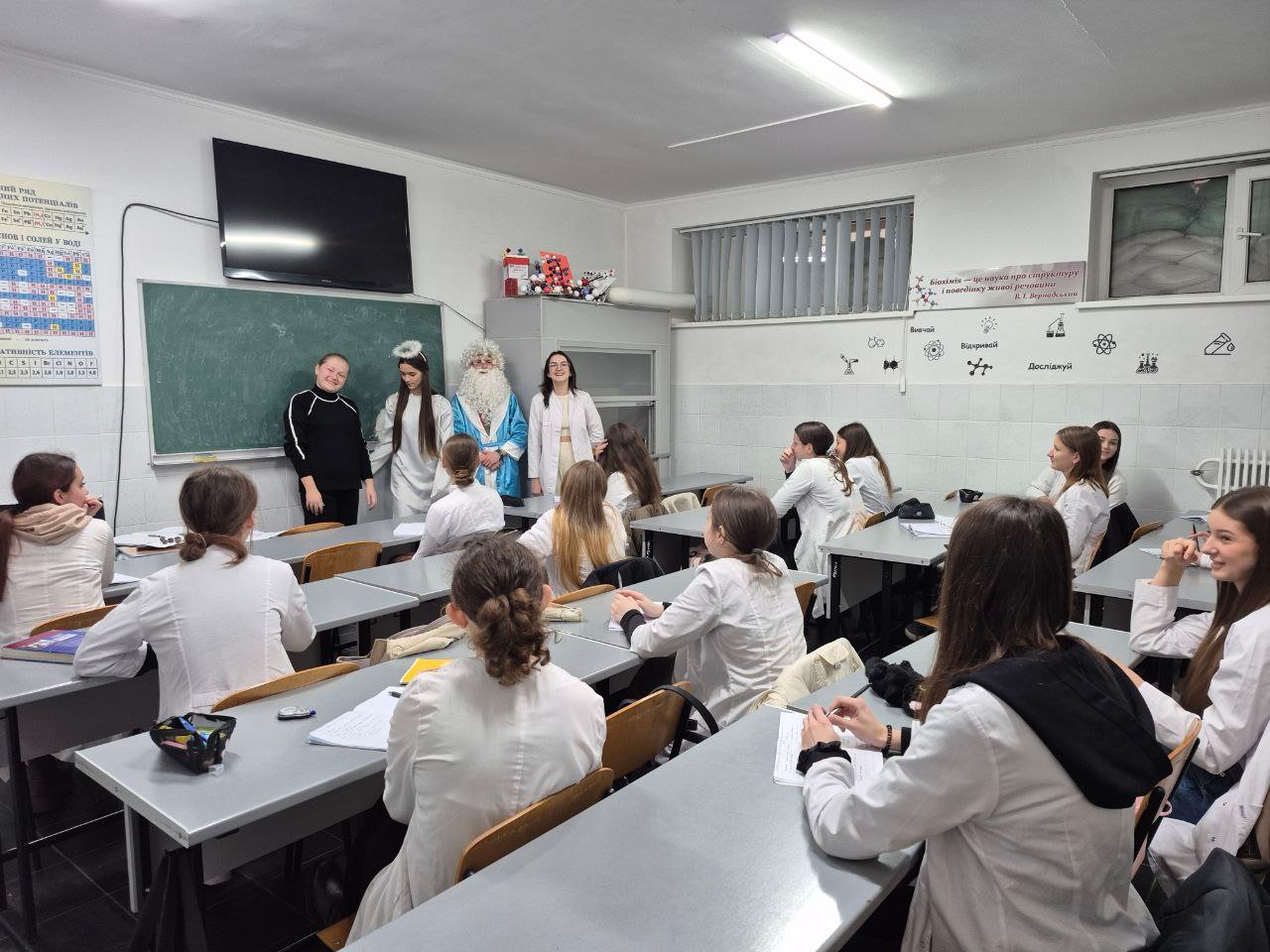 Як Миколай прийшов до студентів