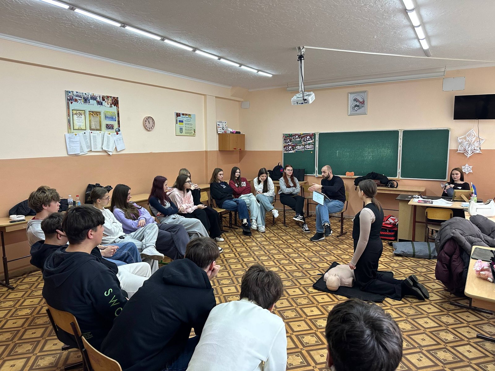 Навчально-практичний захід із домедичної допомоги