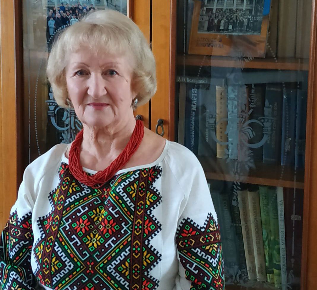 30 постатей випускників...Марія БИБЛІВ